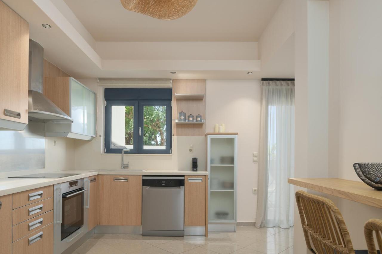 Anima Seaview Luxury Living Villa, By Thinkvilla Gazi Bagian luar foto